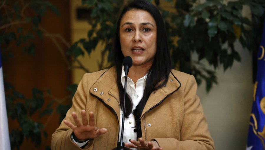 Francesca Muñoz lamenta que no haya primarias en la oposición, pero afirma que la candidatura del PSC "va en serio"