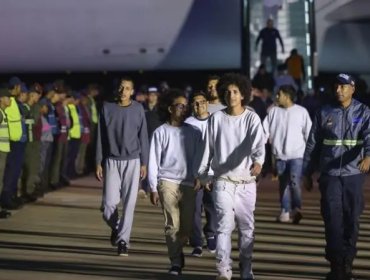 Estados Unidos ofrece US$1.000 y pasaje aéreo a los inmigrantes irregulares que se "autodeporten"