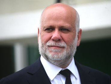 Ministro Álvaro Elizalde defendió la relación de Carolina Tohá con Mario Marcel tras críticas de la oposición