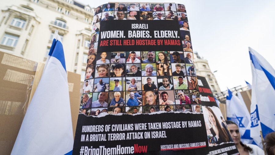 Familiares de desaparecidos israelíes acusan a Netanyahu de "elegir el territorio por encima de los rehenes"