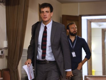 Diputado Schalper justifica ausencia de oposición en presentación de informe de comisión para la Paz
