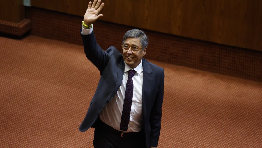 El socialista Arturo Barrios asume como Diputado por el Distrito 7 de Valparaíso en reemplazo de Tomás De Rementería