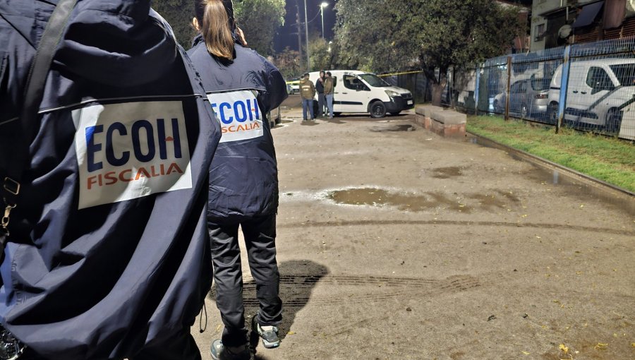 Un fallecido y un herido deja tiroteo en sector Bajos de Mena de Puente Alto: se habrían percutado al menos 26 disparos