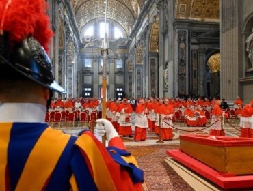 Este miércoles comienza el cónclave: Cerca de veinte purpurados aparecen como posibles sucesores del Papa Francisco