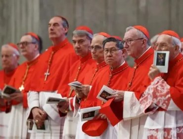 Cuáles son las facciones de la Iglesia Católica que se enfrentan en el cónclave y qué papel tendrá la herencia de Francisco