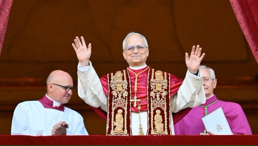 León XIV, el Papa que tiene nacionalidad peruana tras pasar gran parte de su vida religiosa en el vecino país