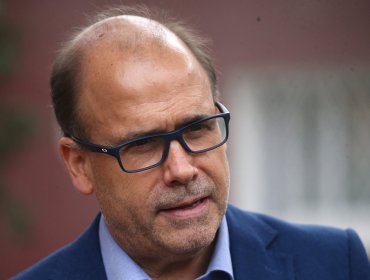 Alberto Undurraga de la Democracia Cristiana se baja de la carrera presidencial