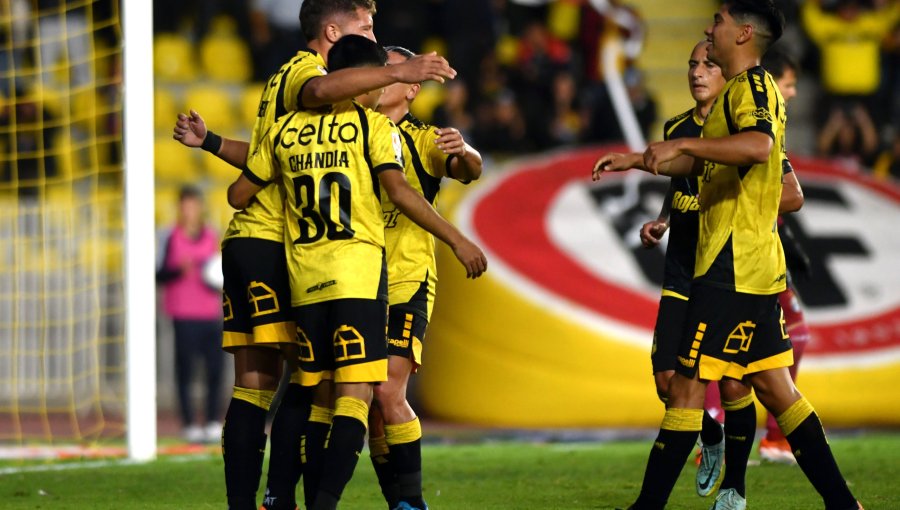 Coquimbo Unido goleó a San Marcos y avanzó a octavos de final de la Copa Chile