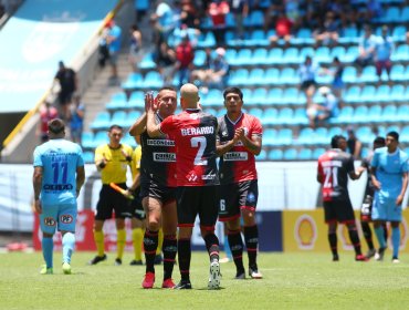 Antofagasta venció a Iquique y clasificó como líder del Grupo A en la Copa Chile
