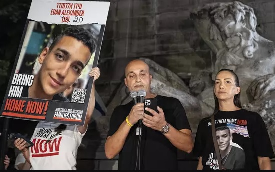 Hamás entregó al Comité Internacional de la Cruz Roja a rehén israelí-estadounidense quien estaba retenido desde 2023