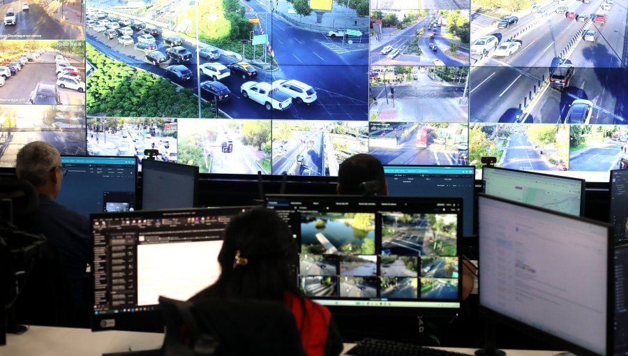 Gobierno puso término anticipado a proyecto “mil cámaras de seguridad”: Empresa que ganó licitación no cumplió con el Fisco