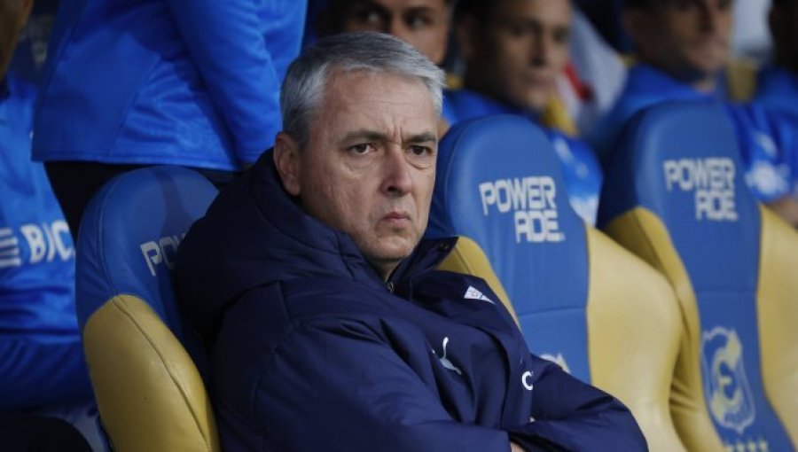 Tiago Nunes por caída ante Everton: "Lo que menos me importa es el resultado"