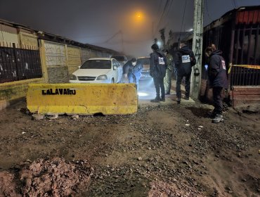 Asesinan a sujeto en plena vía pública en Paine: Recibió 17 impactos de bala en el cuerpo