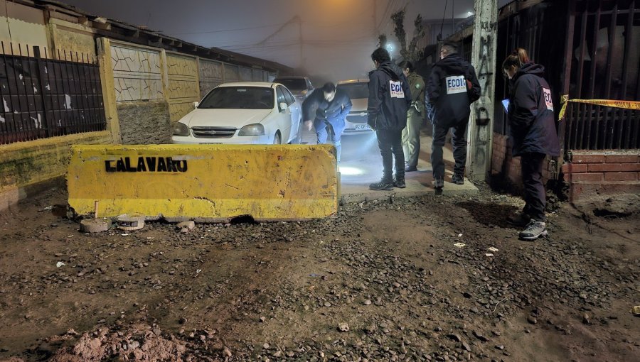 Asesinan a sujeto en plena vía pública en Paine: Recibió 17 impactos de bala en el cuerpo