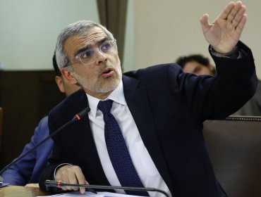 Ministro de Seguridad: "No tengo inconvenientes en paralizar el fútbol si no se cumplen las medidas"