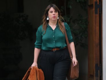 Presidenta del Frente Amplio: “La única militancia que se le conoce a Alberto Larraín es de la Democracia Cristiana"