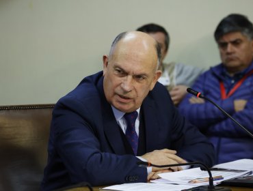Diputado Bobadilla plantea que la ley Longueira "tiene carencias" y la de fraccionamiento "también tiene un origen ilegítimo"