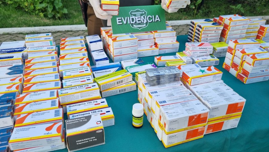 Dos personas fueron detenidas por venta de cigarrillos y medicamentos en Viña del Mar