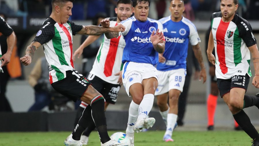 Palestino cayó en el epílogo ante Cruzeiro y disputará los playoffs de la Copa Sudamericana
