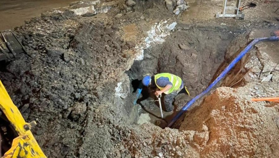 Quillota amaneció sin agua potable por falla en matriz de Esval: casi 4 mil clientes afectados