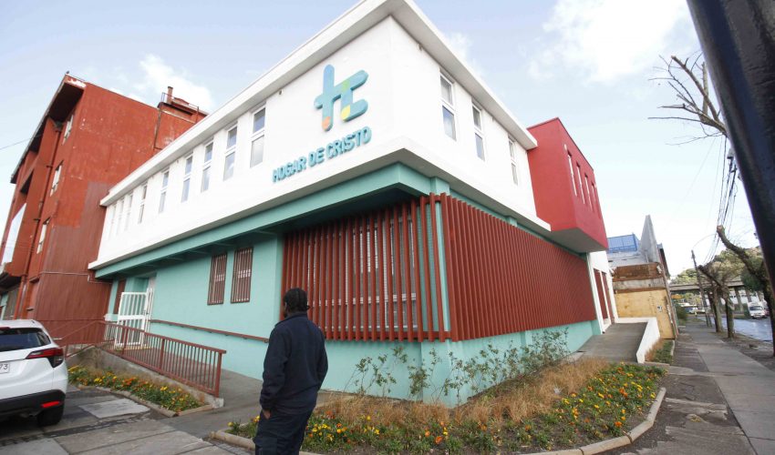 Hogar de Cristo cerrará siete de sus 30 hospederías a nivel nacional: cerca de 370 trabajadores serán despedidos