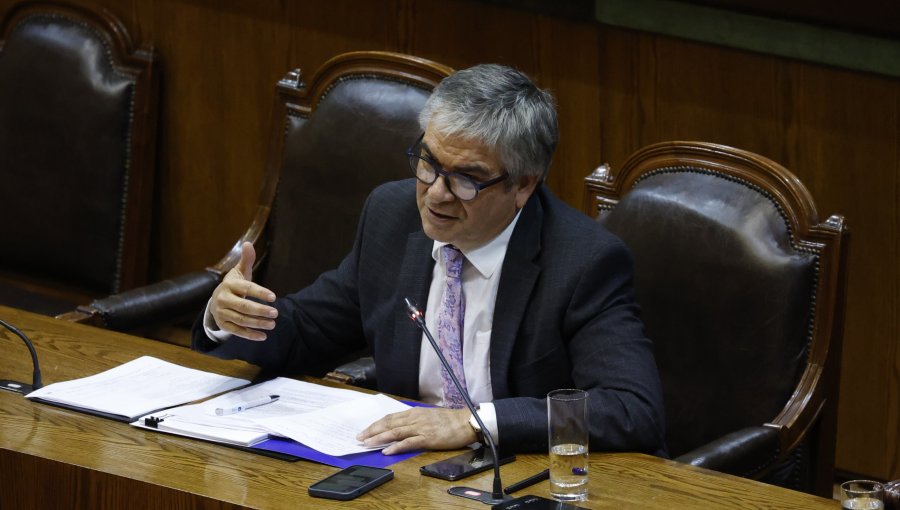 Ministro Marcel responde al Consejo Fiscal Autónomo y dice que tono del informe fue "inusualmente severo"