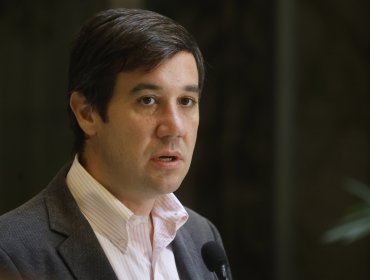 Ramírez dice que "no puede creer" que el subsecretario de Pesca siga en su cargo tras datos erróneos en ley de fraccionamiento