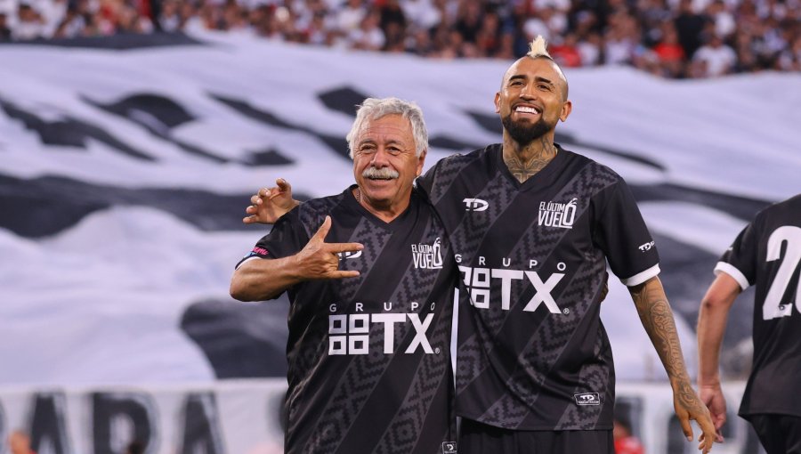 Caszely aborda la crisis de Colo-Colo y dice que Vidal "está pasando por un momento demasiado triste"
