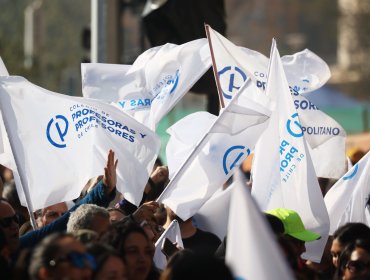 Tras reunión con el Mineduc: Colegio de Profesores se declara en "estado de alerta" ante pocos avances a su "agenda corta"