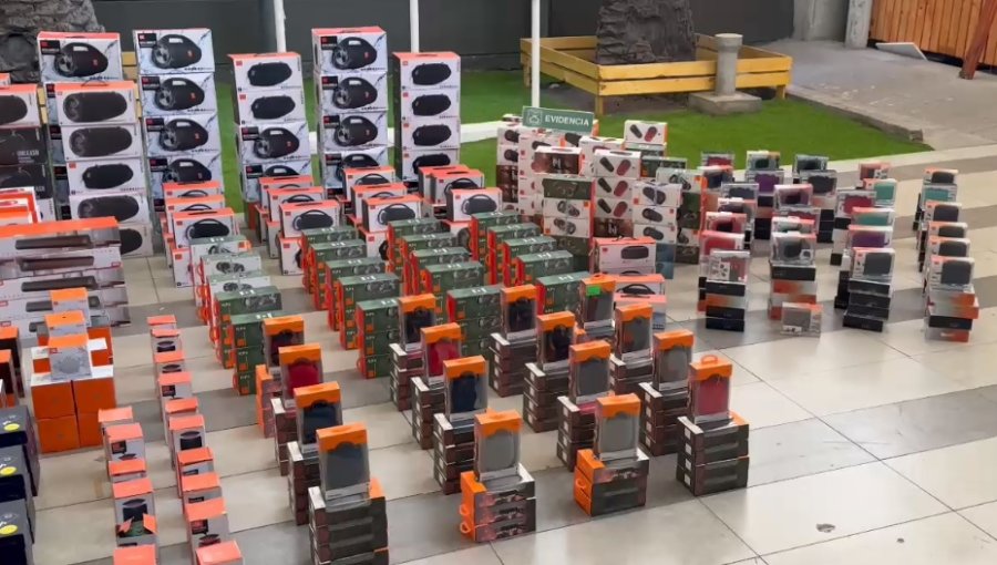 Incautan más de 2.000 productos falsificados de conocidas marcas en comercio ilegal del barrio Meiggs
