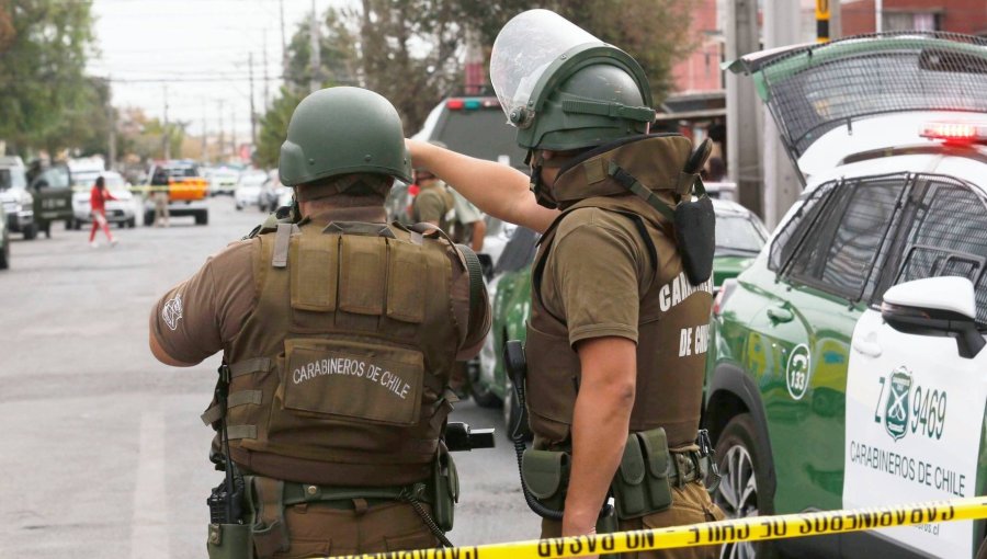 Insólita fuga en Valparaíso: Sujeto detenido escapó desde el calabozo de la Tercera Comisaría de Carabineros en el cerro Barón