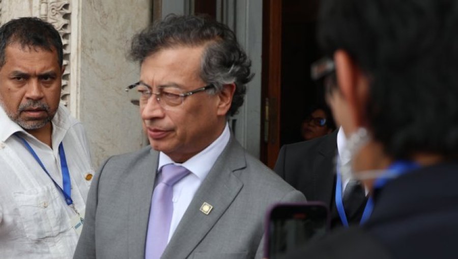Gustavo Petro insiste con reforma laboral y acusa de fraude a Presidente del Senado de Colombia