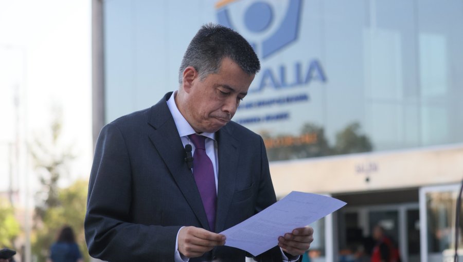 Diputado Celis estudia acciones para requerir al Fiscal Nacional por "decisión inédita" de remover al fiscal Cooper del caso Procultura
