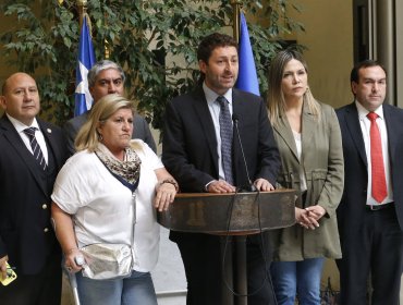 Bancada de la UDI exige la reincorporación del fiscal Cooper a la causa de Procultura