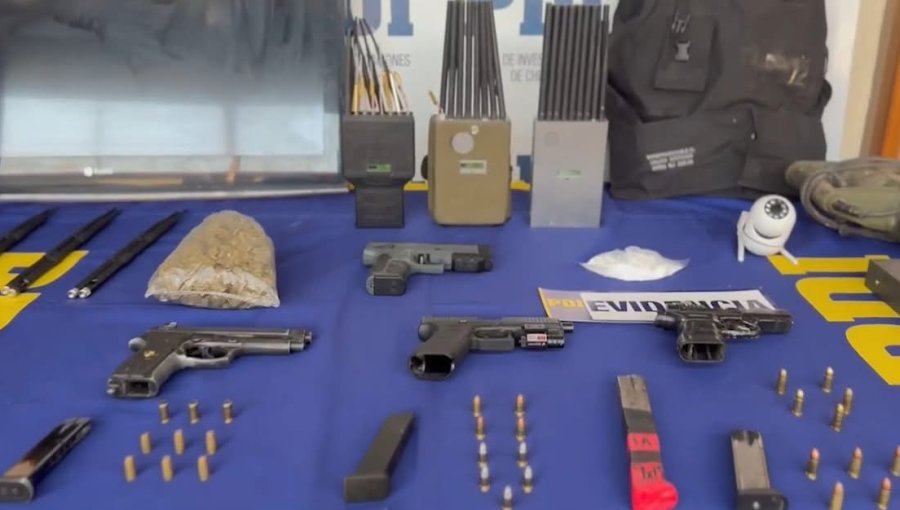«Los Mundillos»: Cae narco-banda que tenía un bunker blindado y ostentaba sus armas en videos de música urbana en San Bernardo