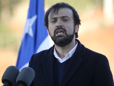 Jorge Sharp asesta nuevo golpe al Frente Amplio: respaldo a Jaime Mulet desordena el naipe de las Primarias en el oficialismo