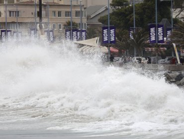 Anuncian marejadas a partir de este jueves desde el Golfo de Penas hasta Arica y el Archipiélago Juan Fernández
