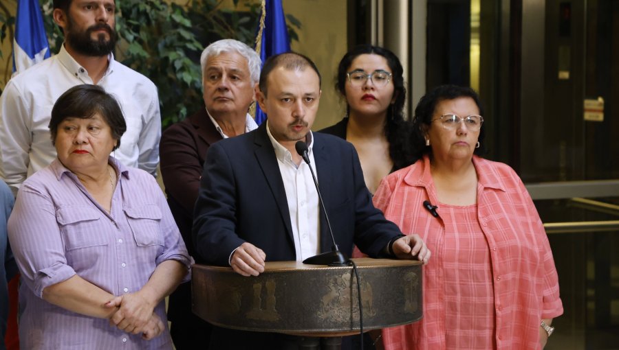 Bancada del Partido Comunista presentará este martes siete proyectos para "lograr una mayor justicia social"