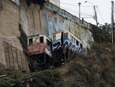 Proponen que Asmar se encargue de la reconstrucción y puesta en funcionamiento del ascensor Artillería en Valparaíso