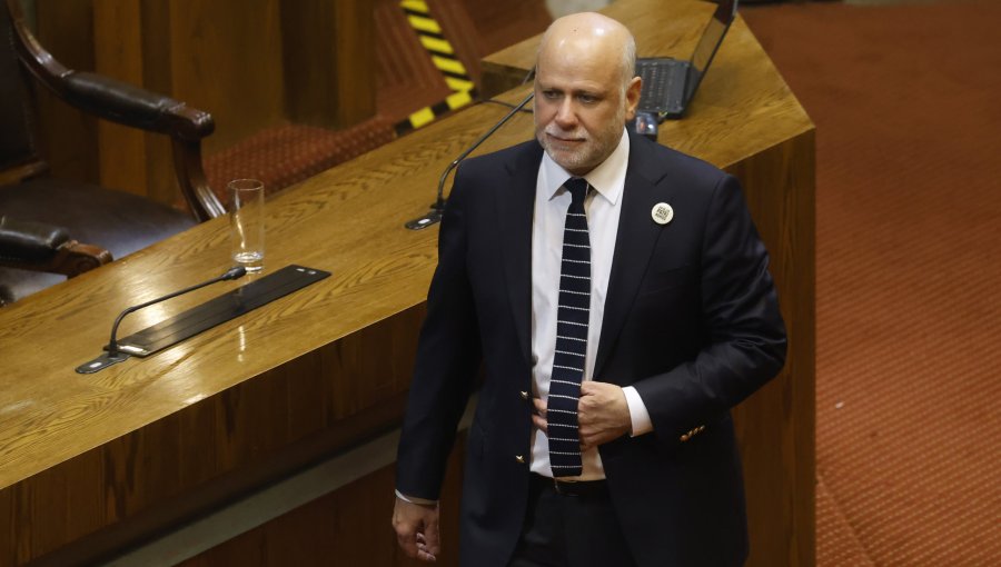Ministro Elizalde alerta al Congreso sobre distracción legislativa por acusación constitucional contra delegado Durán
