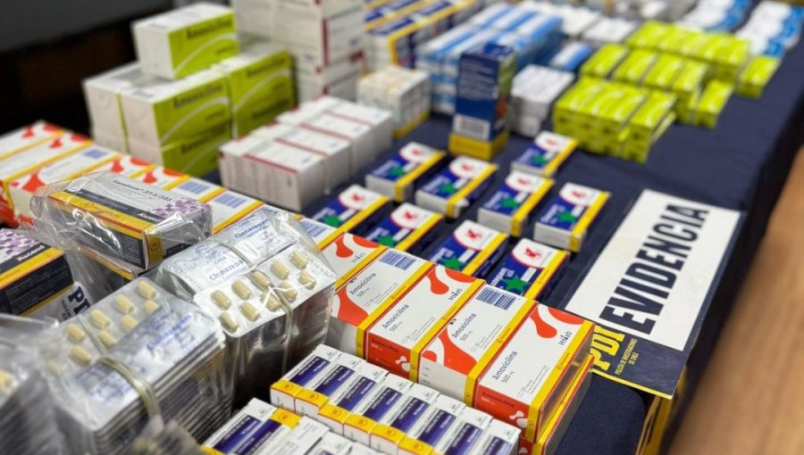 Incautan $23 millones en medicamentos vendidos por venezolano en el centro de Viña