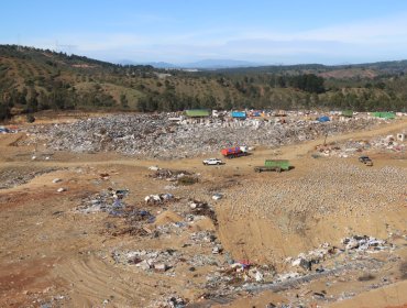 Gore de Valparaíso asegura que estrategia para evitar colapso del relleno sanitario El Molle avanzará durante el primer semestre