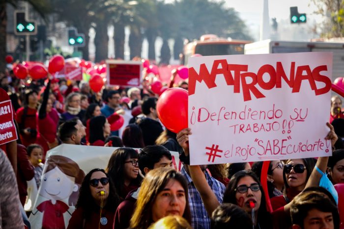 Colegio de Matronas llama a movilización nacional para este viernes por decreto del Minsal: acusan reducción de campo laboral