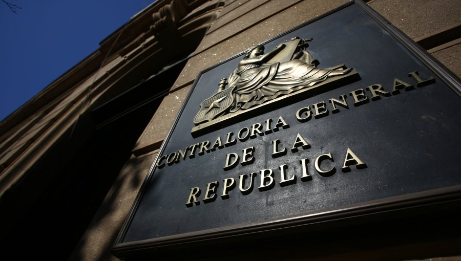 Contraloría inicia sumario en Suseso, Fonasa y Compin por funcionarios públicos que salieron del país con licencia médica