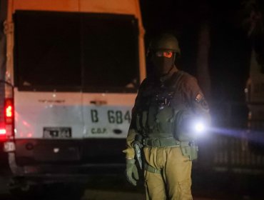 Delincuentes disparan a turista argentino en encerrona en Autopista Central de Santiago