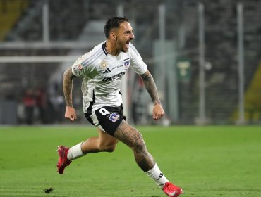 Javier Correa hace autocrítica por su rendimiento en Colo-Colo y llama a "seguir trabajando y no hablar tanto"