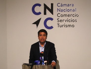José Pakomio asume segundo período al mando de la CNC: combate al comercio ilegal "seguirá siendo nuestra prioridad"