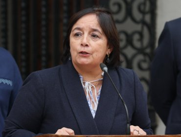Senadora Aravena insta a Republicanos a apoyar el "acuerdo histórico" de la Comisión para la Paz