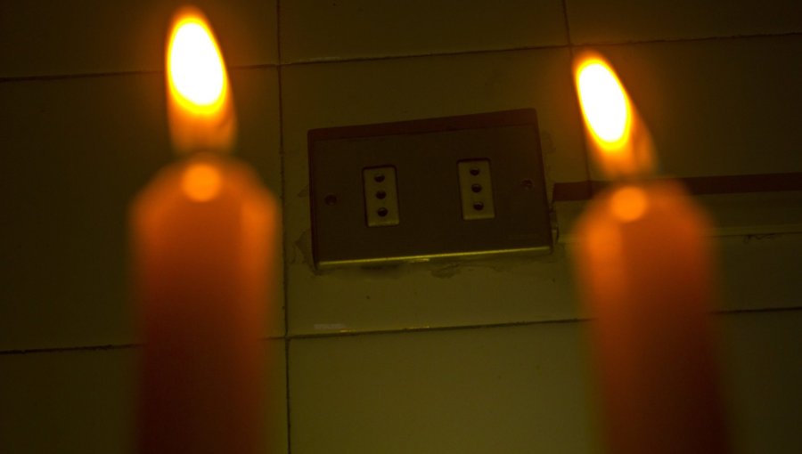 Continúan trabajos para normalizar suministro eléctrico en Puchuncaví y Quintero: servicio se ha restablecido en el 98% de los hogares