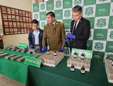 Dos bolivianos fueron detenidos en zona fronteriza de Antofagasta tras ser sorprendidos transportando 140 frascos de ketamina